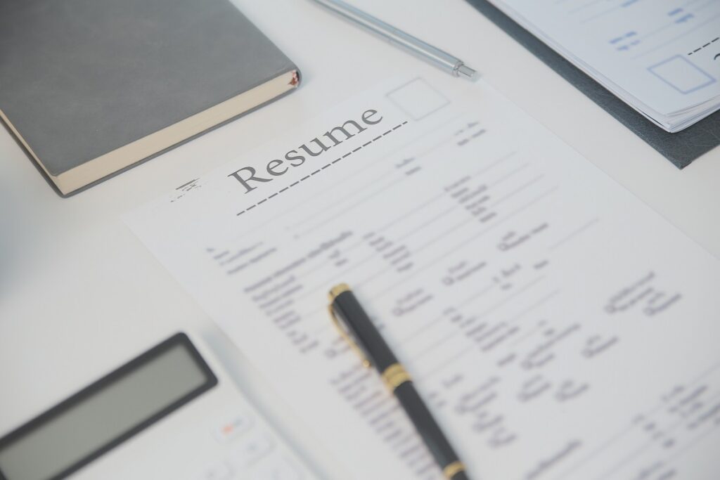 Entry-level resume sample for no experience - how to highlight transferable skills and certifications