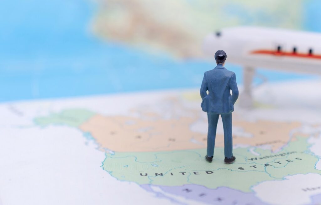Best states for jobs with relocation assistance in 2025